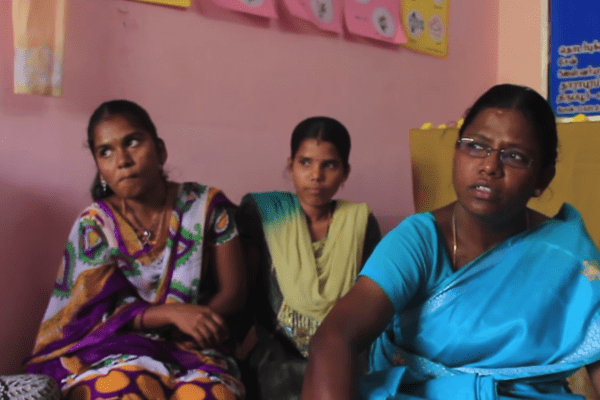 femnet camp labour system Versuchter Selbstmord: Zwei junge Frauen nach einer gescheiterten Flucht aus einer Spinnerei in Tamil Nadu festgehalten, gefoltert & missbraucht Kampagne für Saubere Kleidung | Clean Clothes Campaign Germany