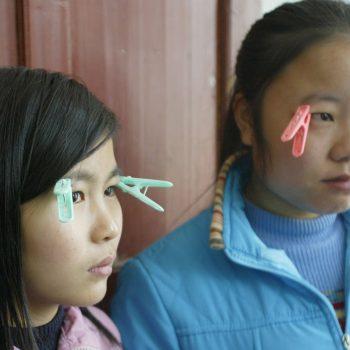 China Blue - Dokumentarfilm über Arbeitsbedingungen in der Textilproduktion