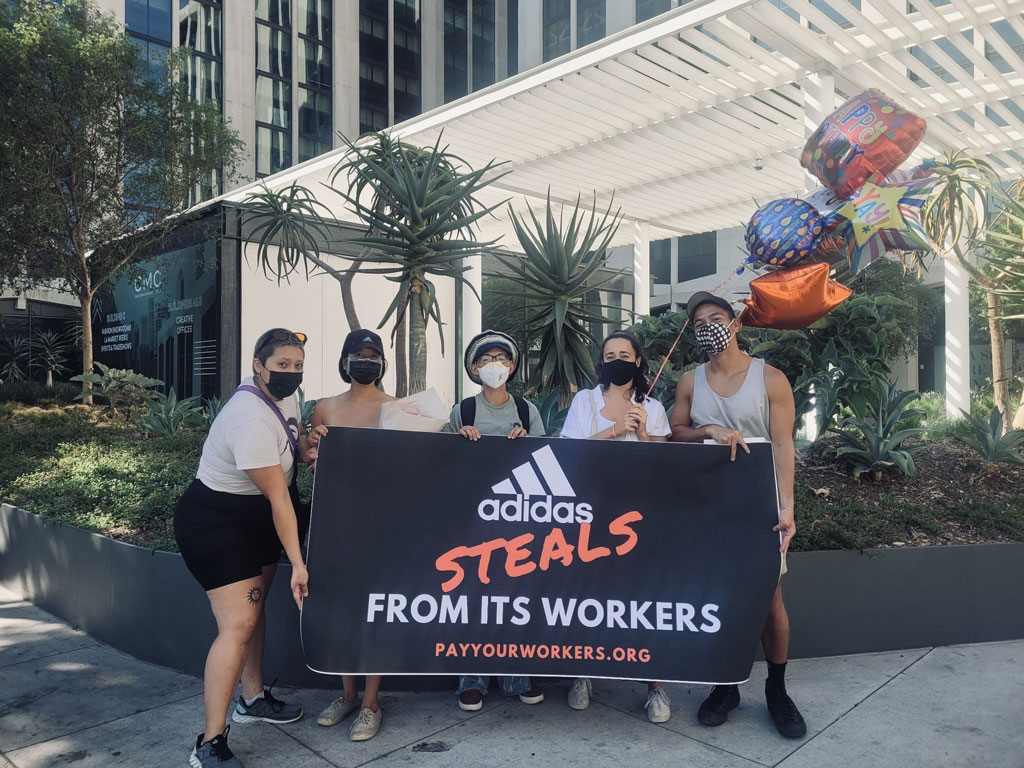 202208 Geburtstag Adidas Los Angeles USA Adidas: Bezahl endlich deine Arbeiter*innen! Kampagne für Saubere Kleidung | Clean Clothes Campaign Germany