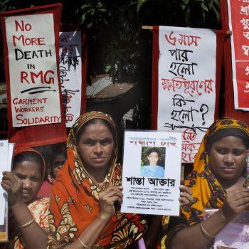 IMG 1321 10 Jahre nach Rana Plaza – Gedenken, Erinnern und Fordern: Der Bangladesch-Accord muss weitergehen Kampagne für Saubere Kleidung | Clean Clothes Campaign Germany